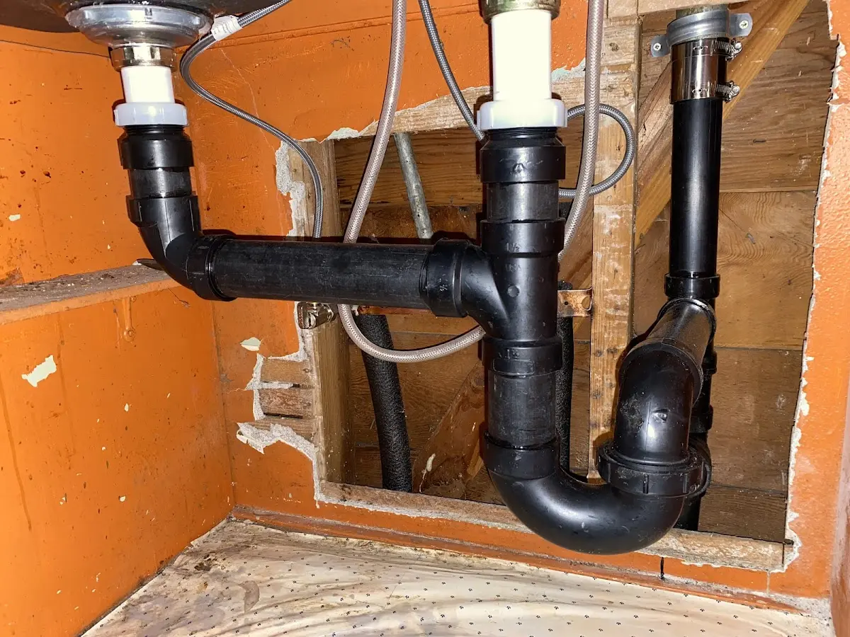 Professional Pipe Bursting equipment and tools on the job in Carlisle